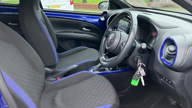 Toyota Aygo X 1.0 VVT-i Edge 5dr Auto Petrol Hatchback